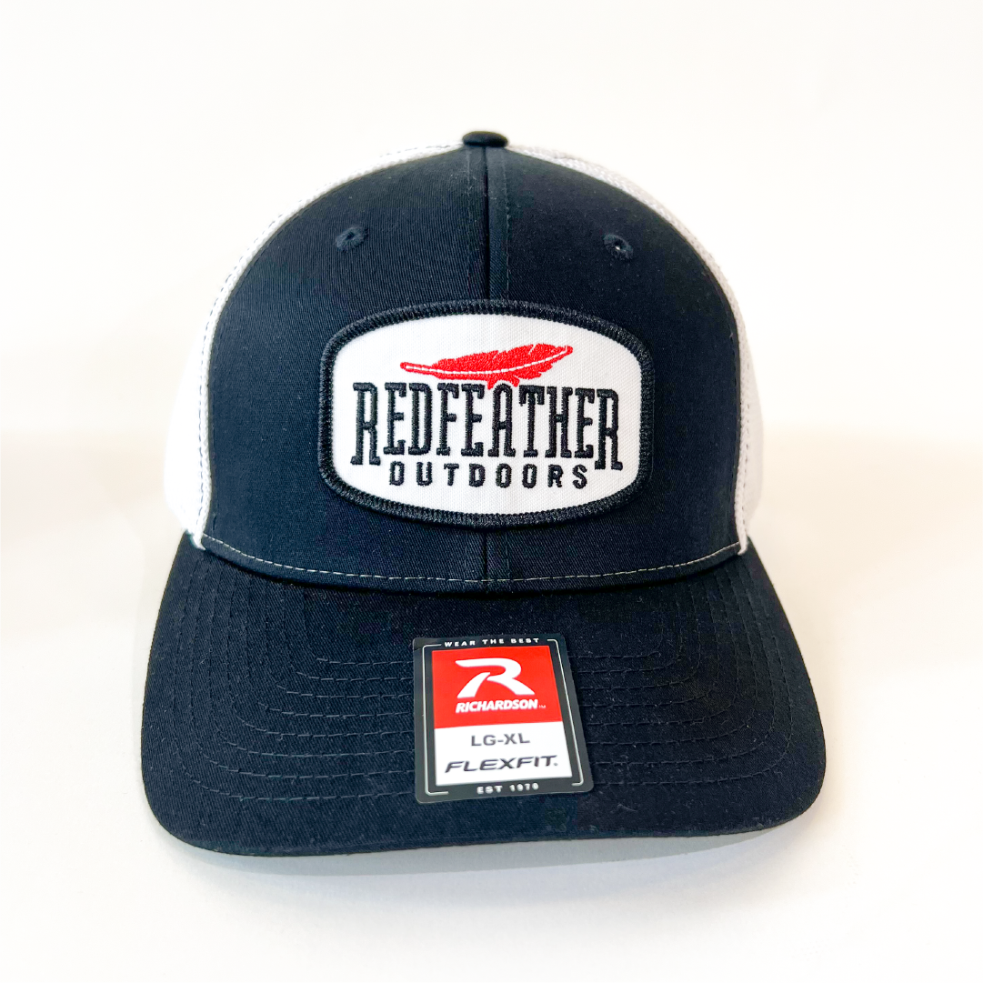 Redfeather Outdoors Cap - Richardson 110 R-Flex Trucker Black/White